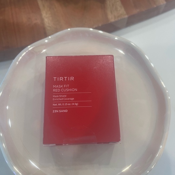 TIRTIR Red Cushion Foundation  SET OF 2! - Picture 6 of 16